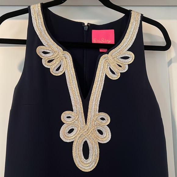 LILLY PULITZER NAVY DRESS WORN TWICE! - Picture 2 of 5
